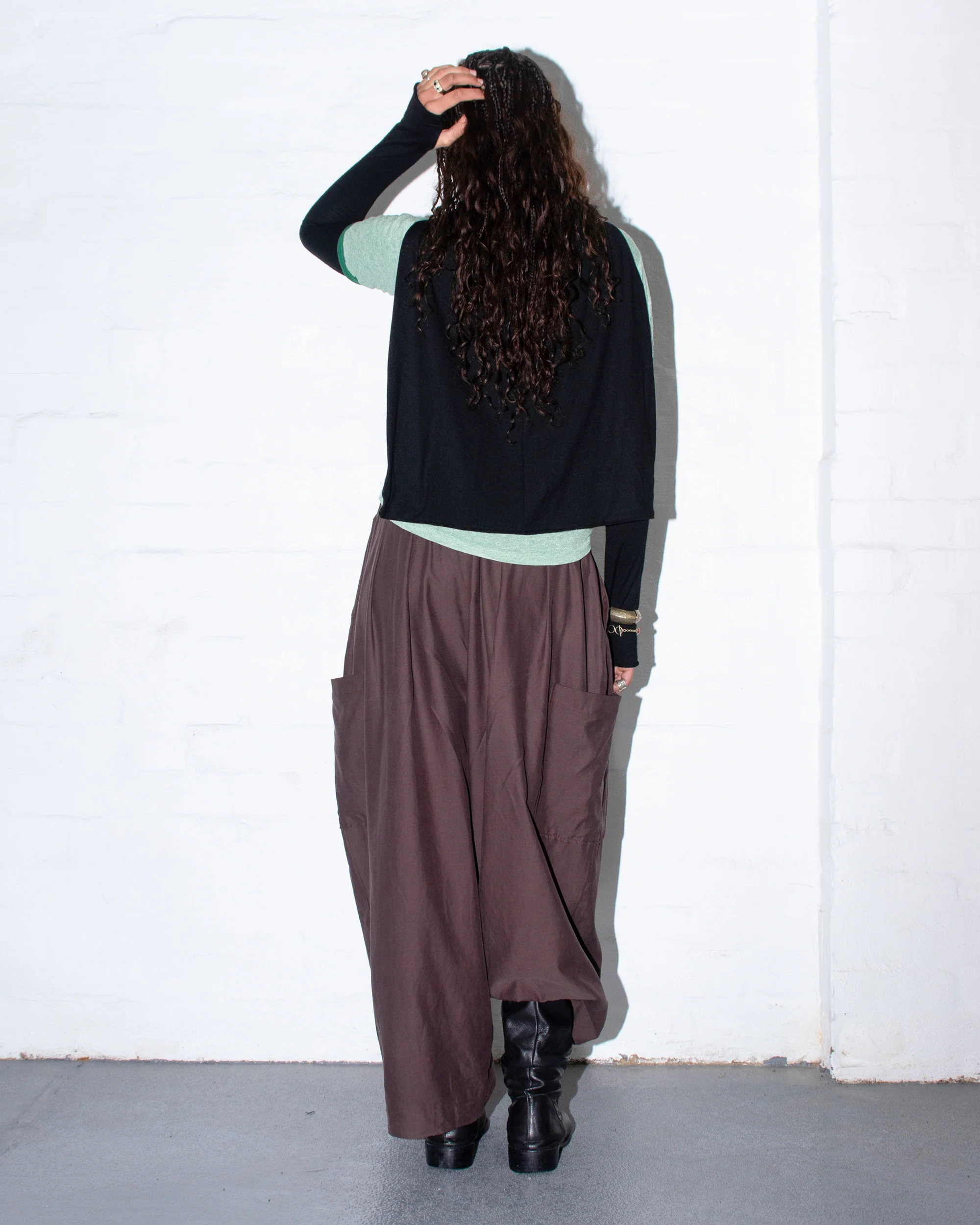 Astro Top in Black - Image 11