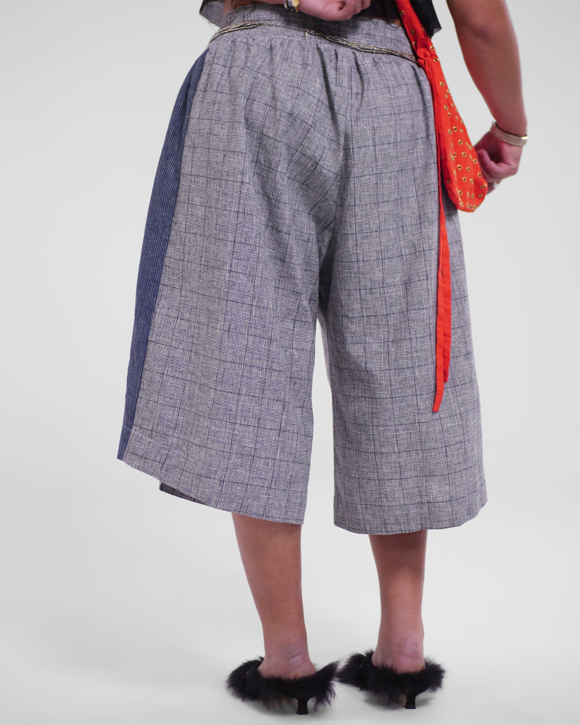 Hiro Shorts in Grey Plaid - Image 7