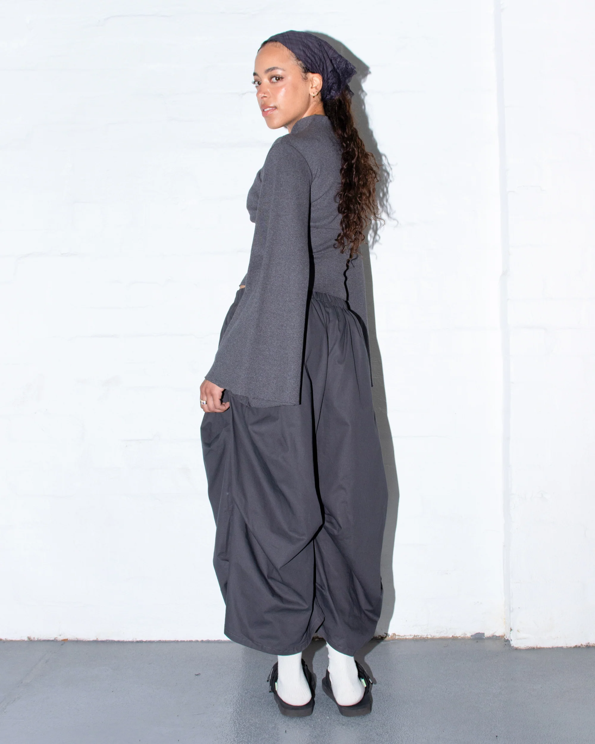 Long Sleeve Kimono Ribbed Top in Charcoal - Image 3